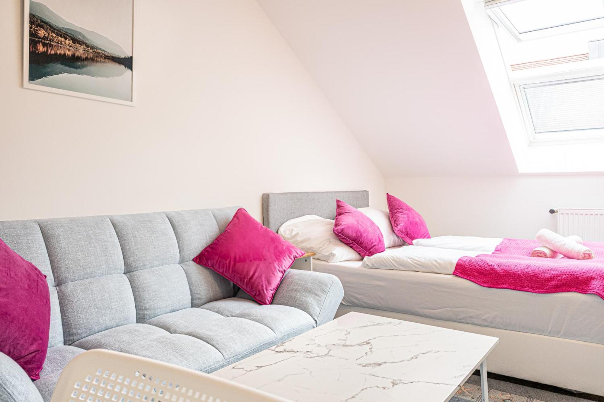 Airy Attic Apt.: Stylish Studio At Penzing Area Viena Exterior foto