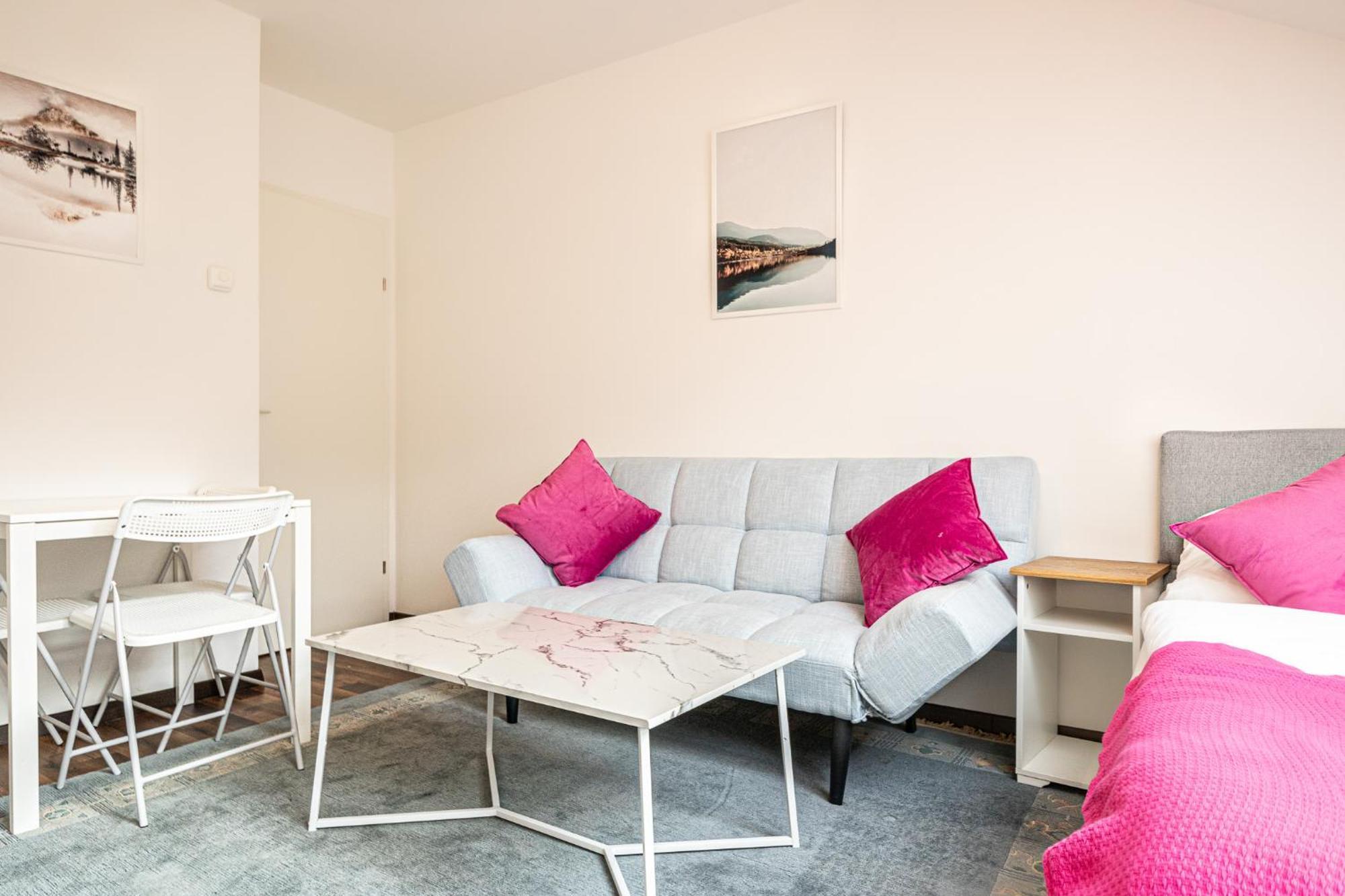 Airy Attic Apt.: Stylish Studio At Penzing Area Viena Exterior foto