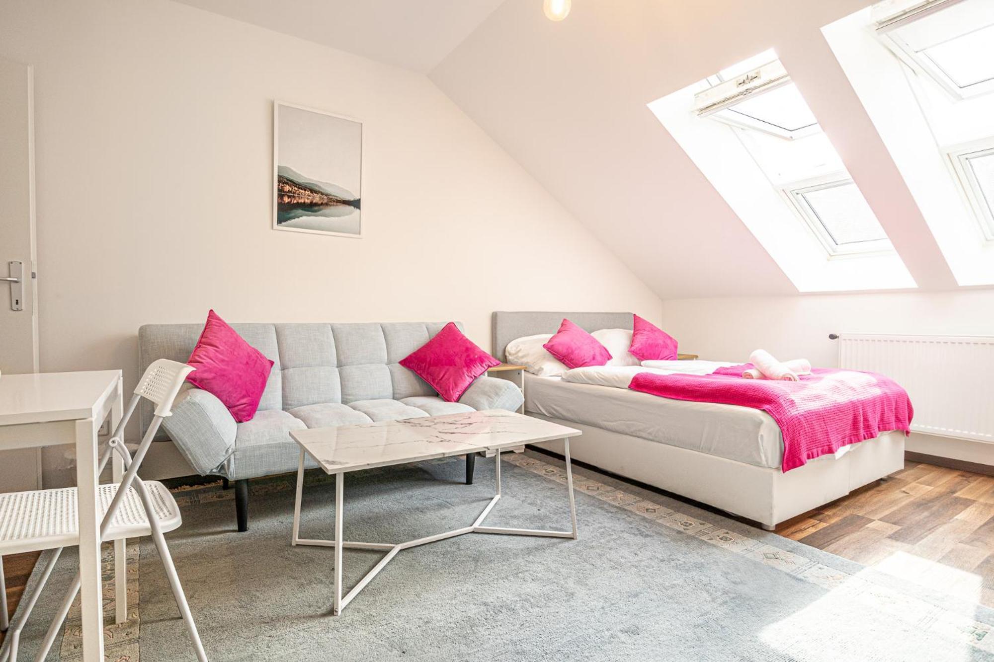 Airy Attic Apt.: Stylish Studio At Penzing Area Viena Exterior foto